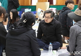 김동연 경기도지사, 안동 산불 피해현장 찾아 이재민 위로. 배식봉사도 진행