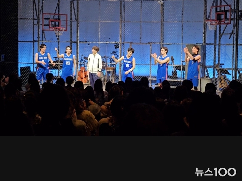 도쿄 소게츠홀 공연 커튼콜 ⓒ안산문화재단