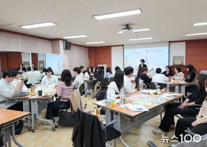 더 새롭게 시작하는 전문가 역량 강화교육 매체 치료