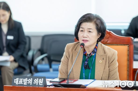 경기도의회 여성가족평생교육위원회 김동희 부위원장(더불어민주당, 부천6)