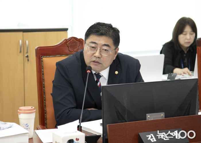 경기도의회 여성가족평생교육위원회 김진명 의원(더불어민주당, 성남6)