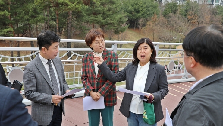 수원특례시의회 조미옥 의원, 호매실·금곡동 현장 순회.. 지역 현안 점검 및 주민 소통 행보