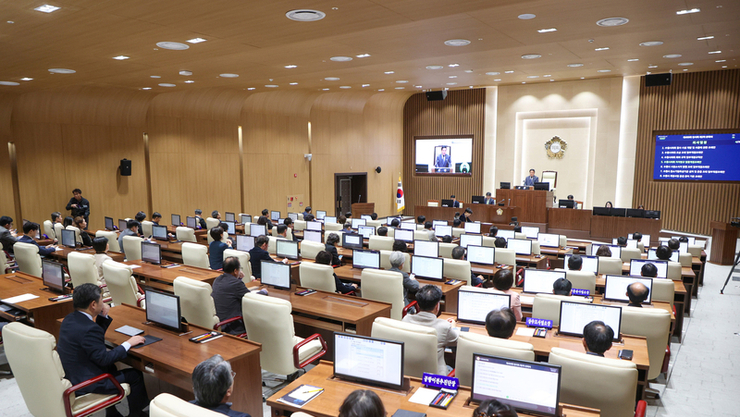 수원특례시의회, 제400회 임시회 마무리… 38건 안건 처리