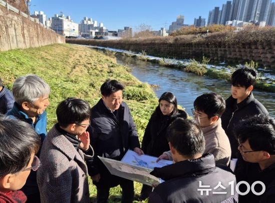 김태희 경기도의원, 반월저수지·건건천·반월천 현장점검… 수질과 생태환경 개선방안 모색
